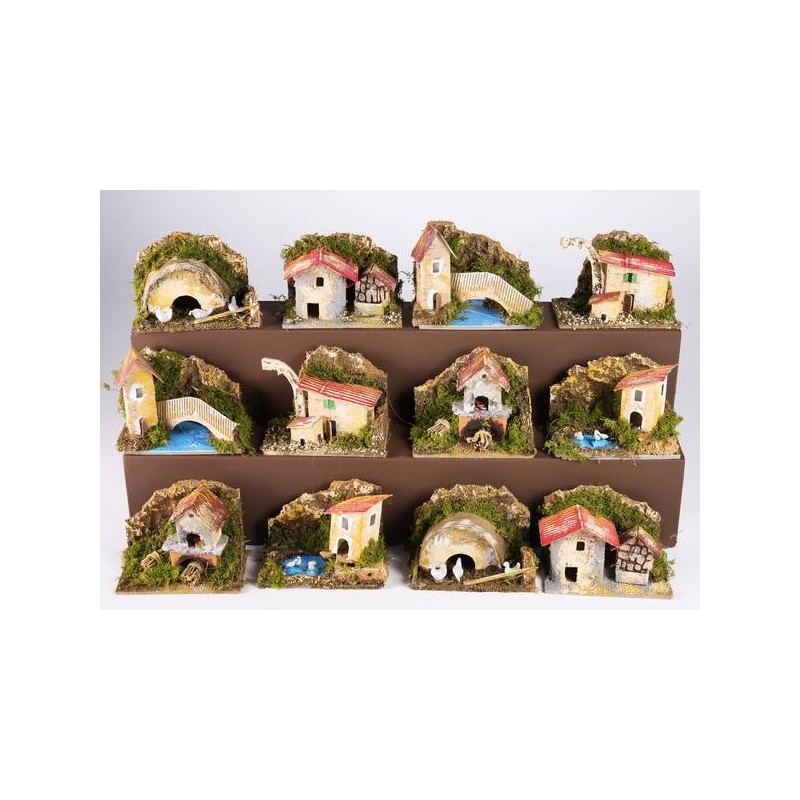 GRUPPO CASE 10x6x6/8cm assortite 1PZ