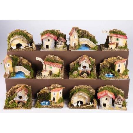 GRUPPO CASE 10x6x6/8cm assortite 1PZ