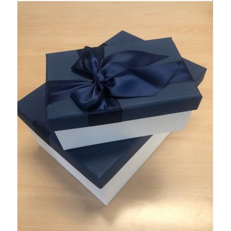 SCATOLA REGALO RETTANGOLARE CON FIOCCO BLU 7/10 22x30x13,8cm