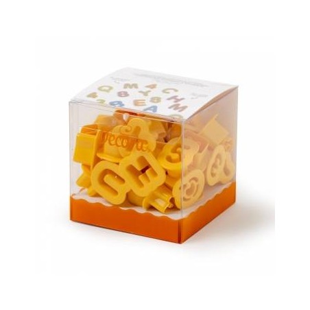 SET TAGLIAPASTA NUMERI E LETTERE PICCOLI 2x1,6cm 36pz