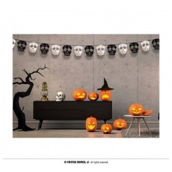 FESTONE CARTA CON TESCHI BIANCHI E NERI 2,75mt