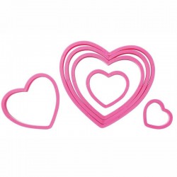 TAGLIAPASTA SET 6pz CUORI PLASTICA 3,5 a 10cm