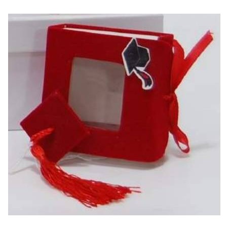 SCATOLA ROSSA C/TOCCO LAUREA 12pz