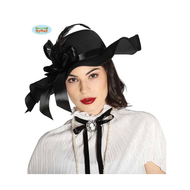 CAPPELLO NERO CON PIUME